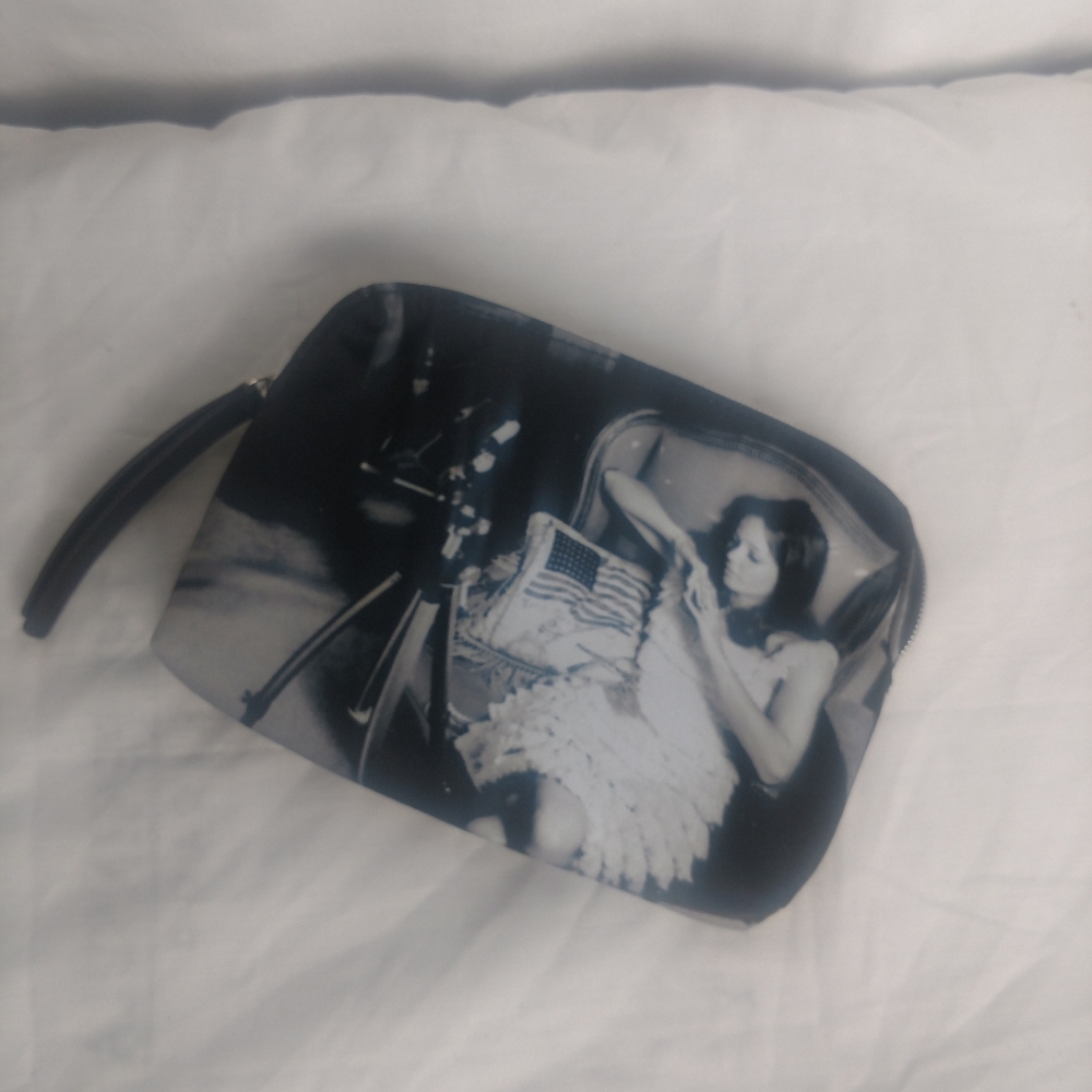 Hayward jet blue travel bag